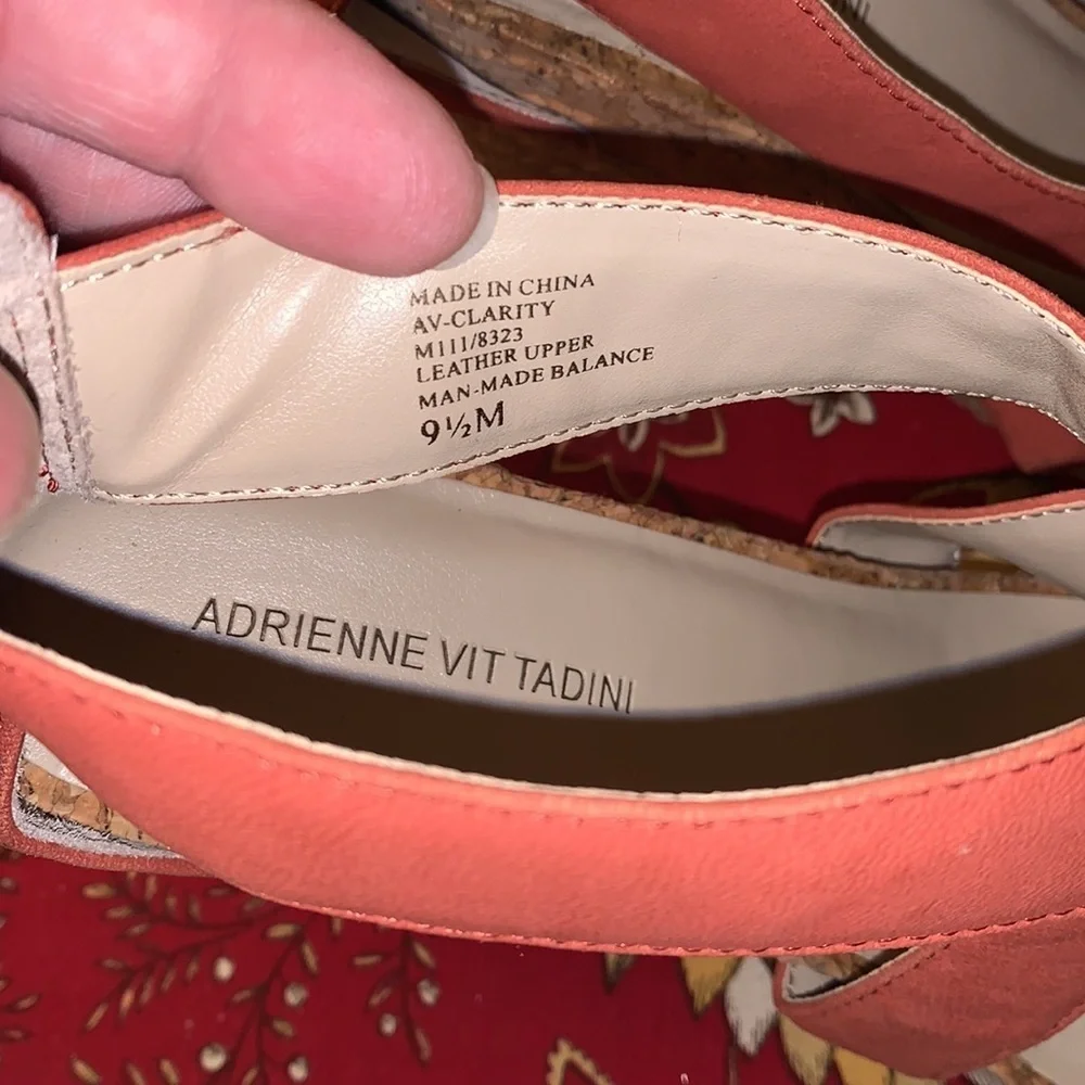 NWOT Adrienne Vittadini‎ Women’s Size 9.5 Wedges.